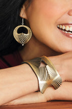 Oropopo Vla Earrings | Silver