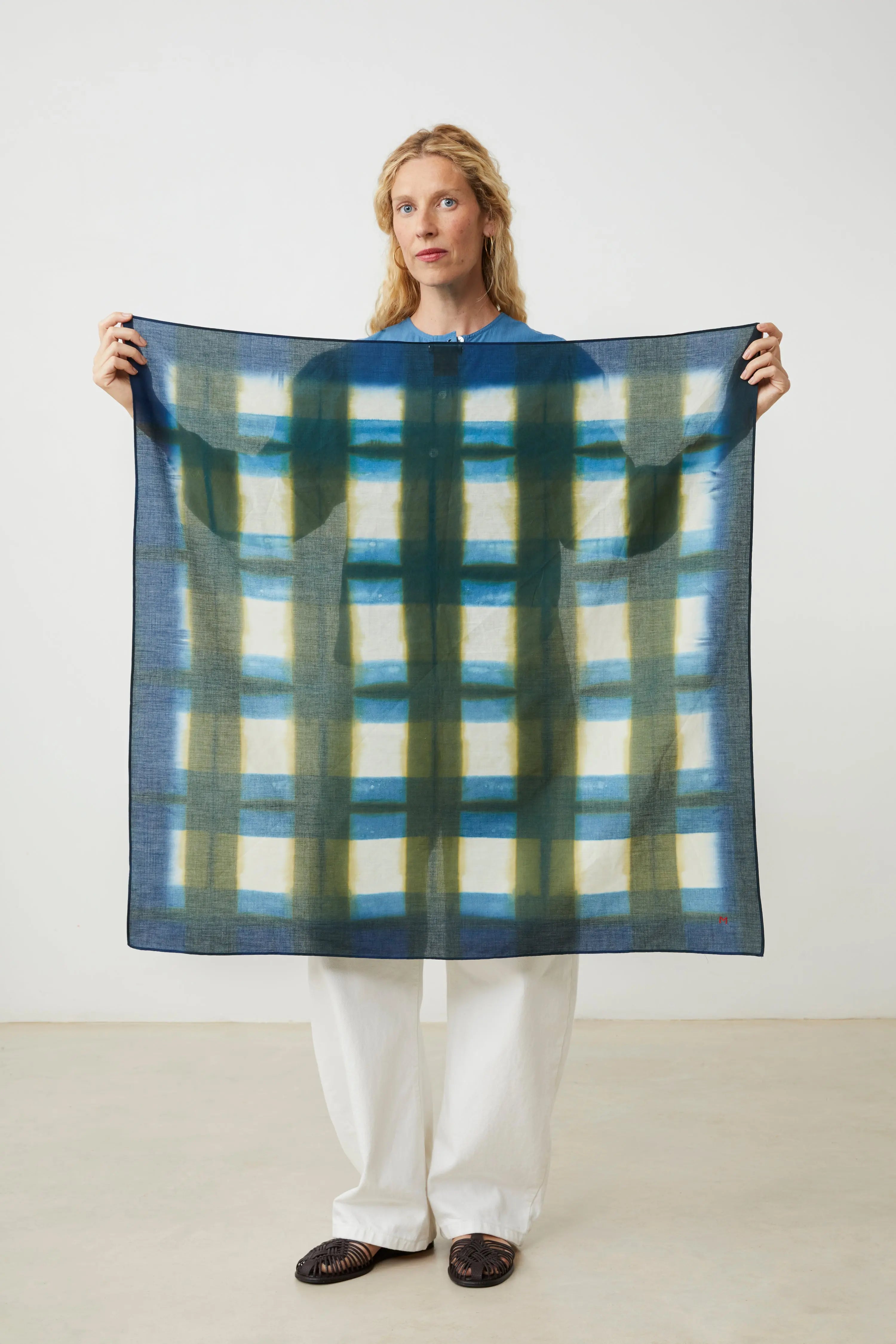 Moismont Yoko N°822 | Indigo - Scarf