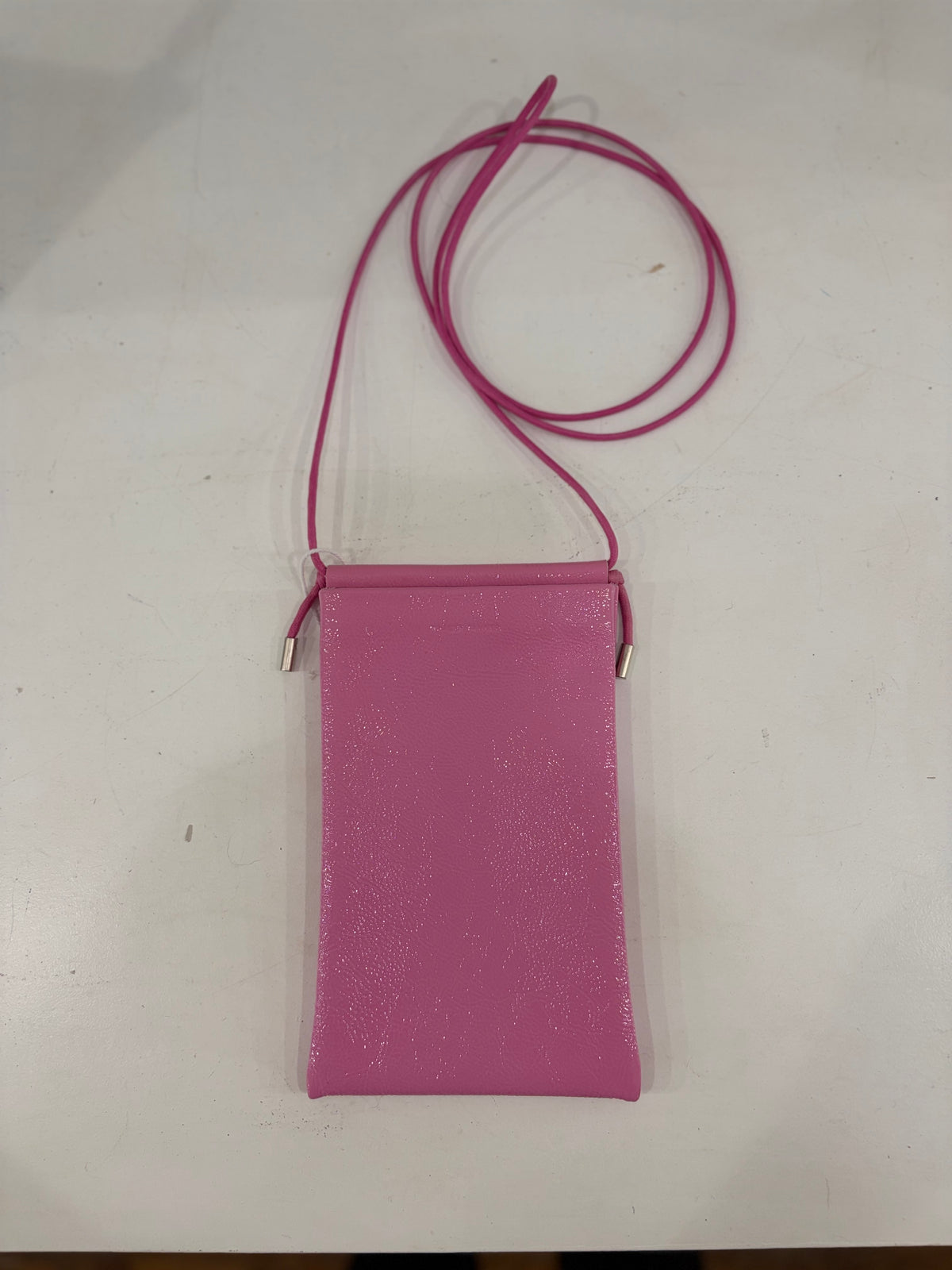 Tracey Tanner - Candy Patent Tia Crossbody Phone Pouch | Flamingo