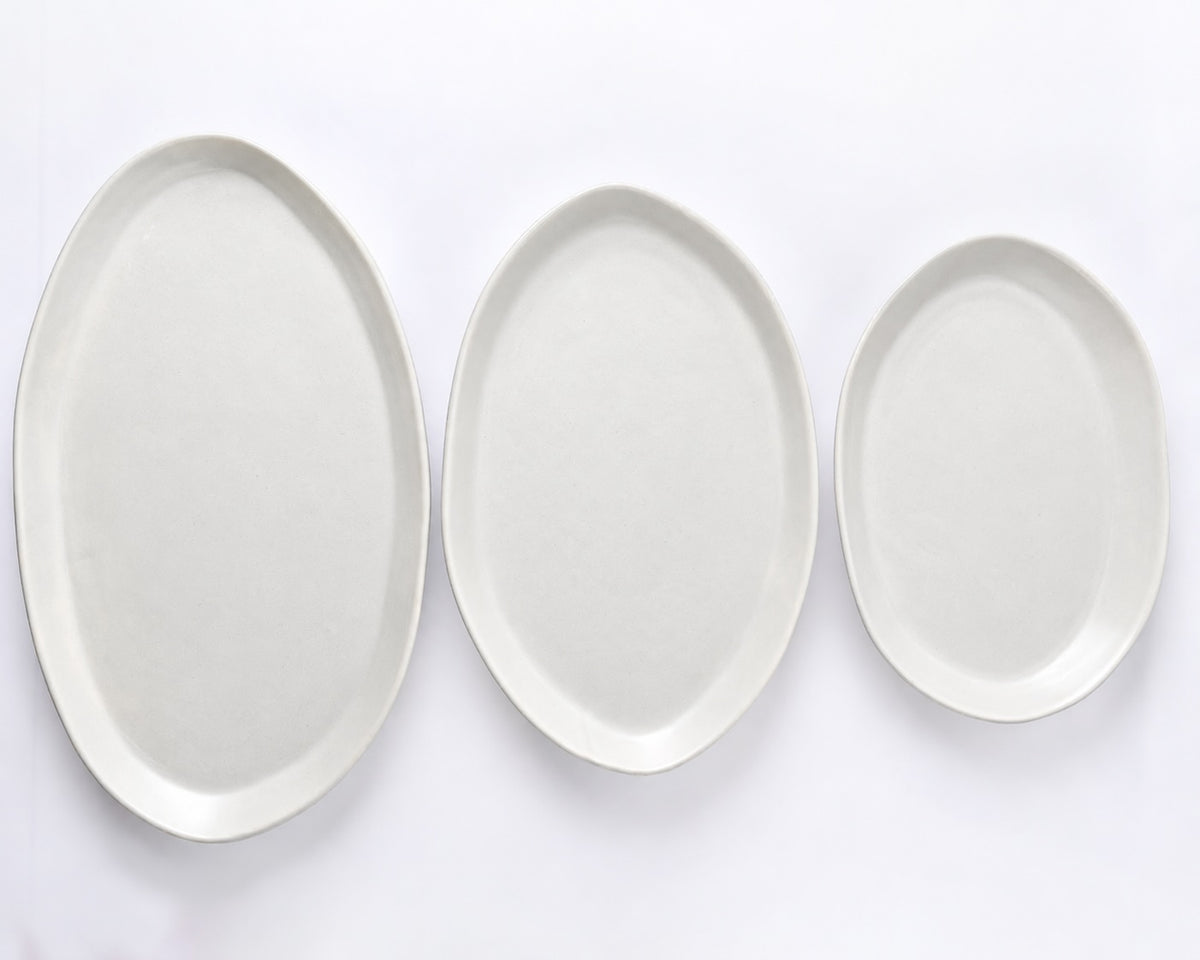 Haand Oval Platter - Ripple | 15 in - Matte White