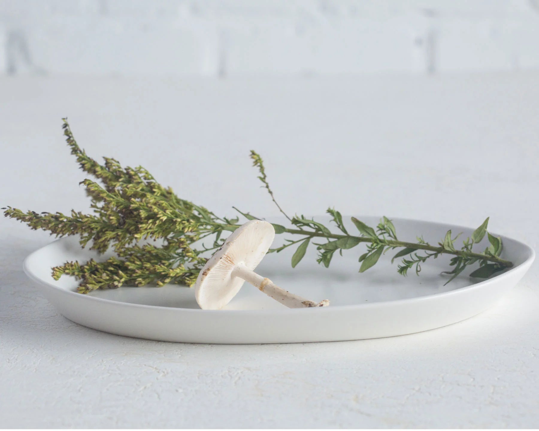 Haand Oval Platter - Ripple | 18 in - Matte Grey