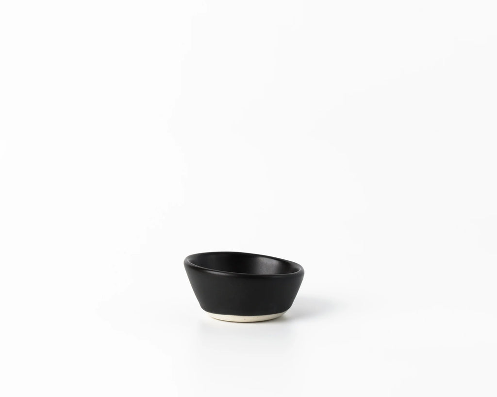Haand Ramekin - Ripple | 3.5 in + 2.5 oz - Matte Black