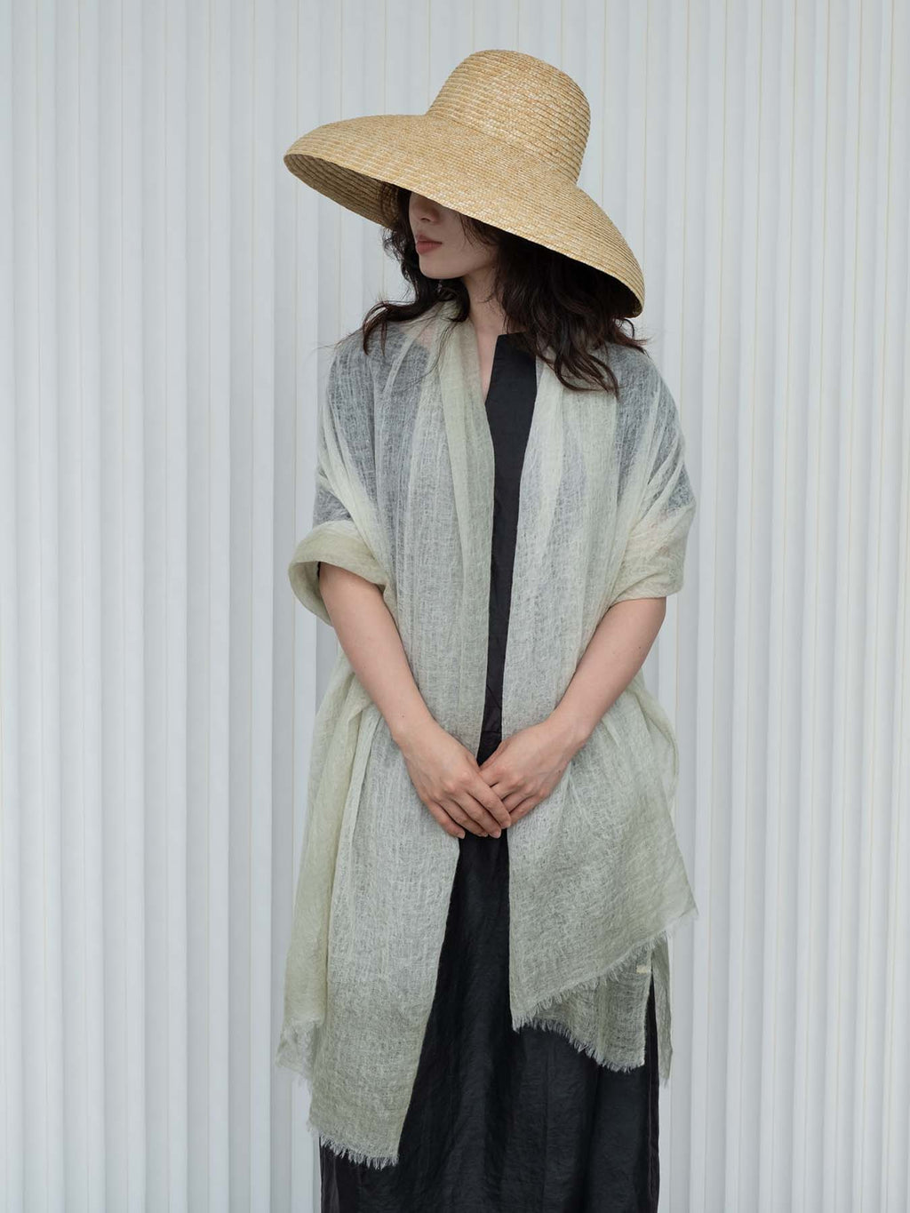 Oats & Rice Hana Dip Dyed Cashmere Shawl | Green