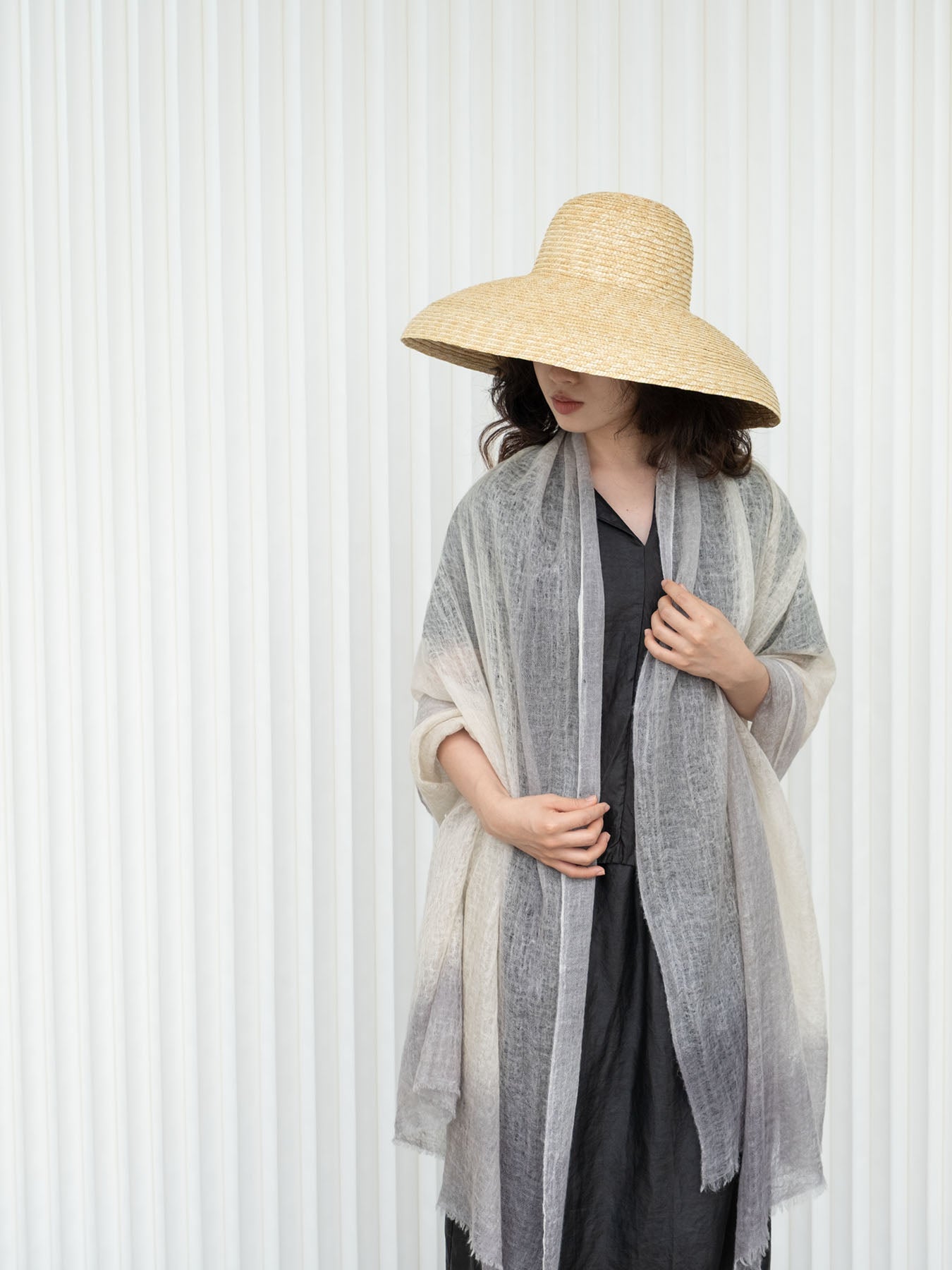 Oats & Rice Hana Dip Dyed Cashmere Shawl | Grey