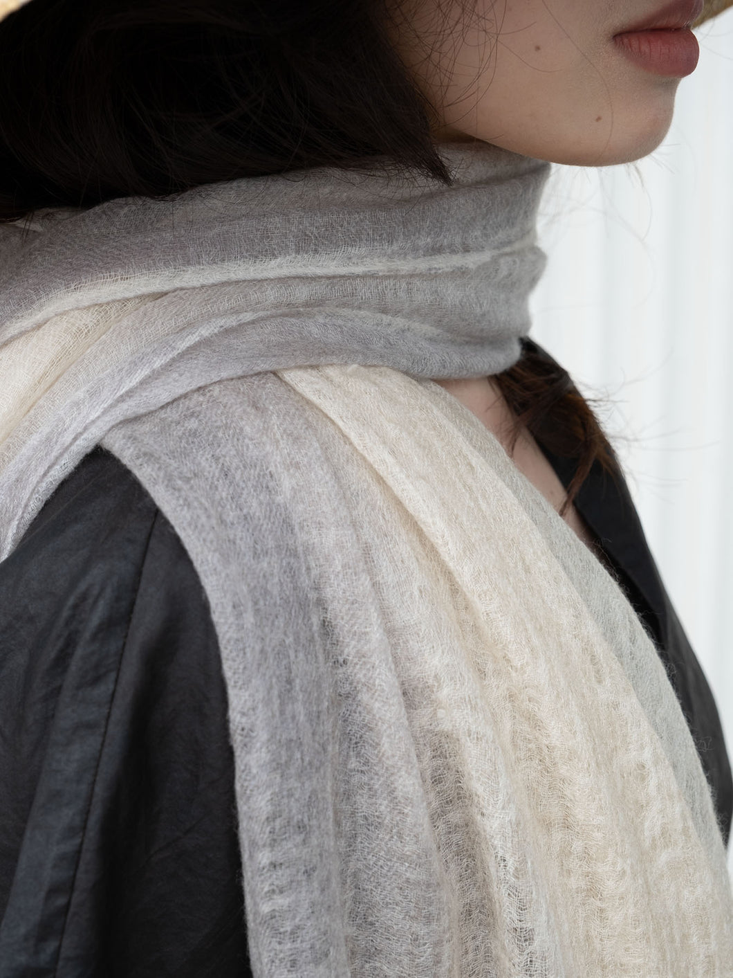 Oats & Rice Hana Dip Dyed Cashmere Shawl | Grey