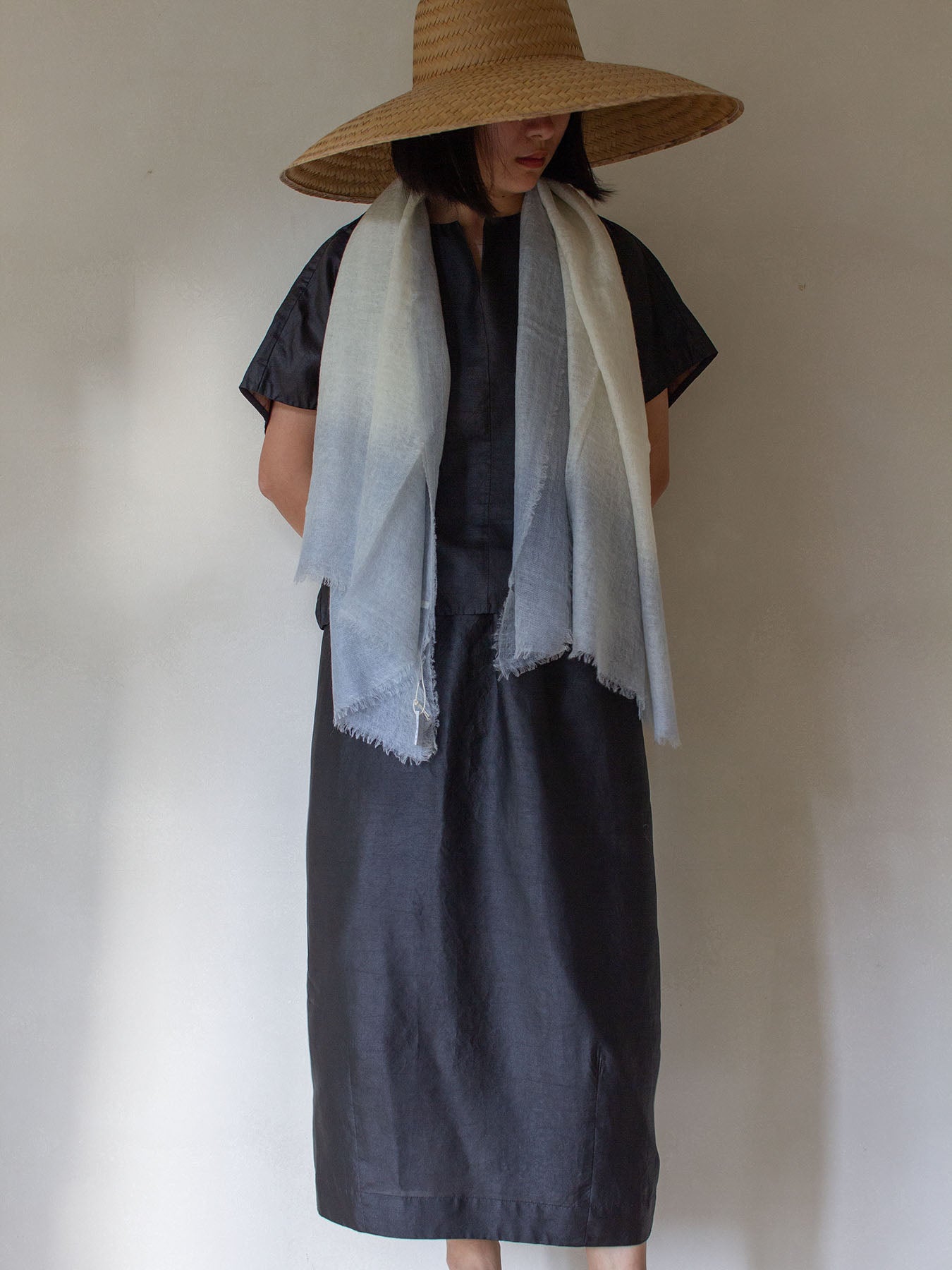Oats & Rice Hana Dip Dyed Cashmere Shawl | Blue