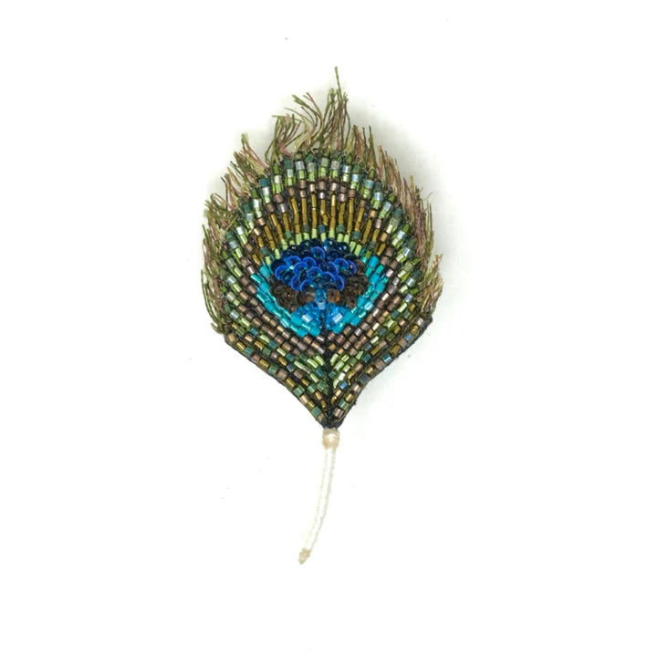 Trovelore Luminous Peacock Feather Brooch