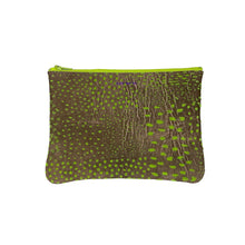 Load image into Gallery viewer, Tracey Tanner - Flock Zip Medium | Flock Tan
