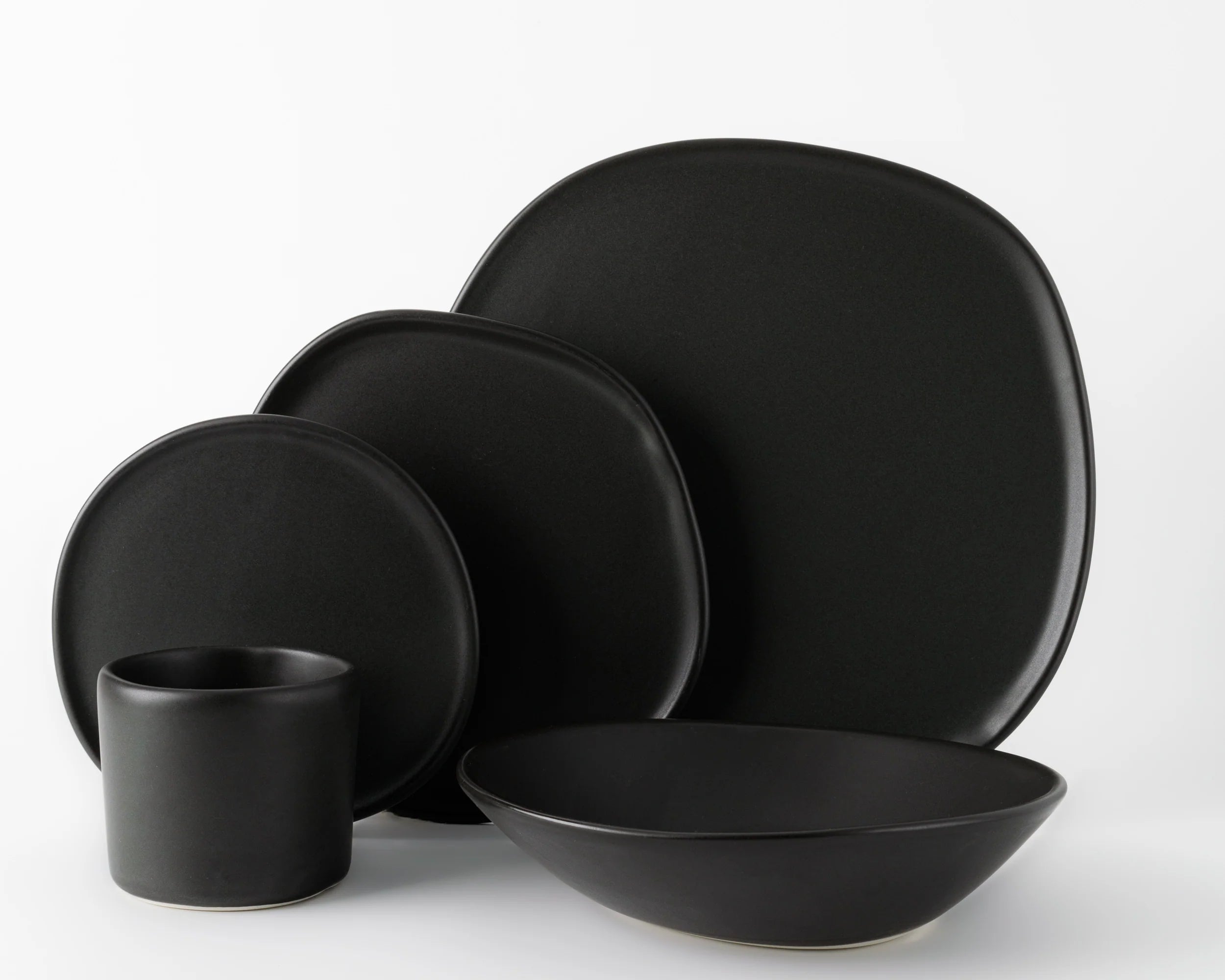Haand Appetizer Tray | 15.5 in - Matte Black