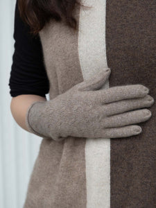 Oats & Rice Rolled Edge Cashmere Gloves | Brown