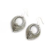 Load image into Gallery viewer, Oropopo Vla Earrings | Silver

