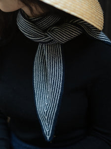 Oats & Rice Sailor Cashmere Rib Neck Scarf | Navy