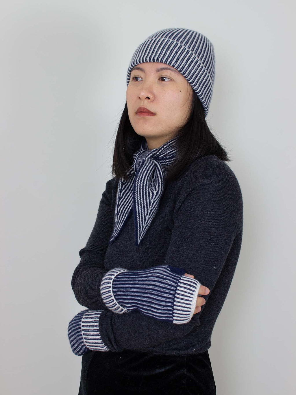 Oats & Rice Sailor Cashmere Rib Neck Scarf | Navy