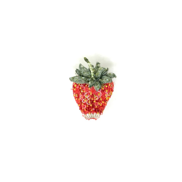 Trovelore Sparkle Strawberry Brooch