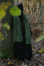 Load image into Gallery viewer, Oats &amp; Rice Waffle Cashmere Scarf | Green
