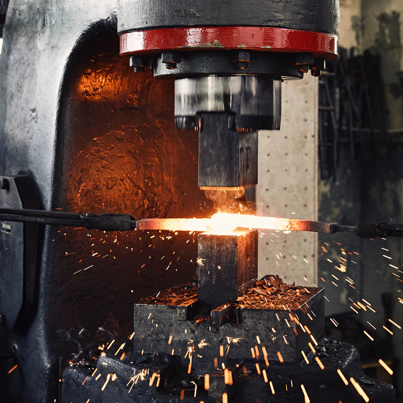 Smithey Ironware Company - Carbon Steel Round Roaster