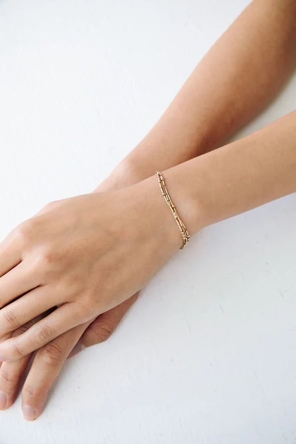 Abacus Row Ara Bracelet - Grey / 6.5"