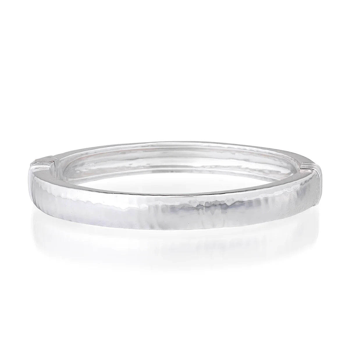 Capucine De Wulf Cleopatra Oval Hinged Bangle - M/L | Silver *
