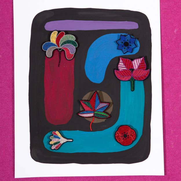 Macon & Lesquoy - Hand embroidered brooch - Poppy