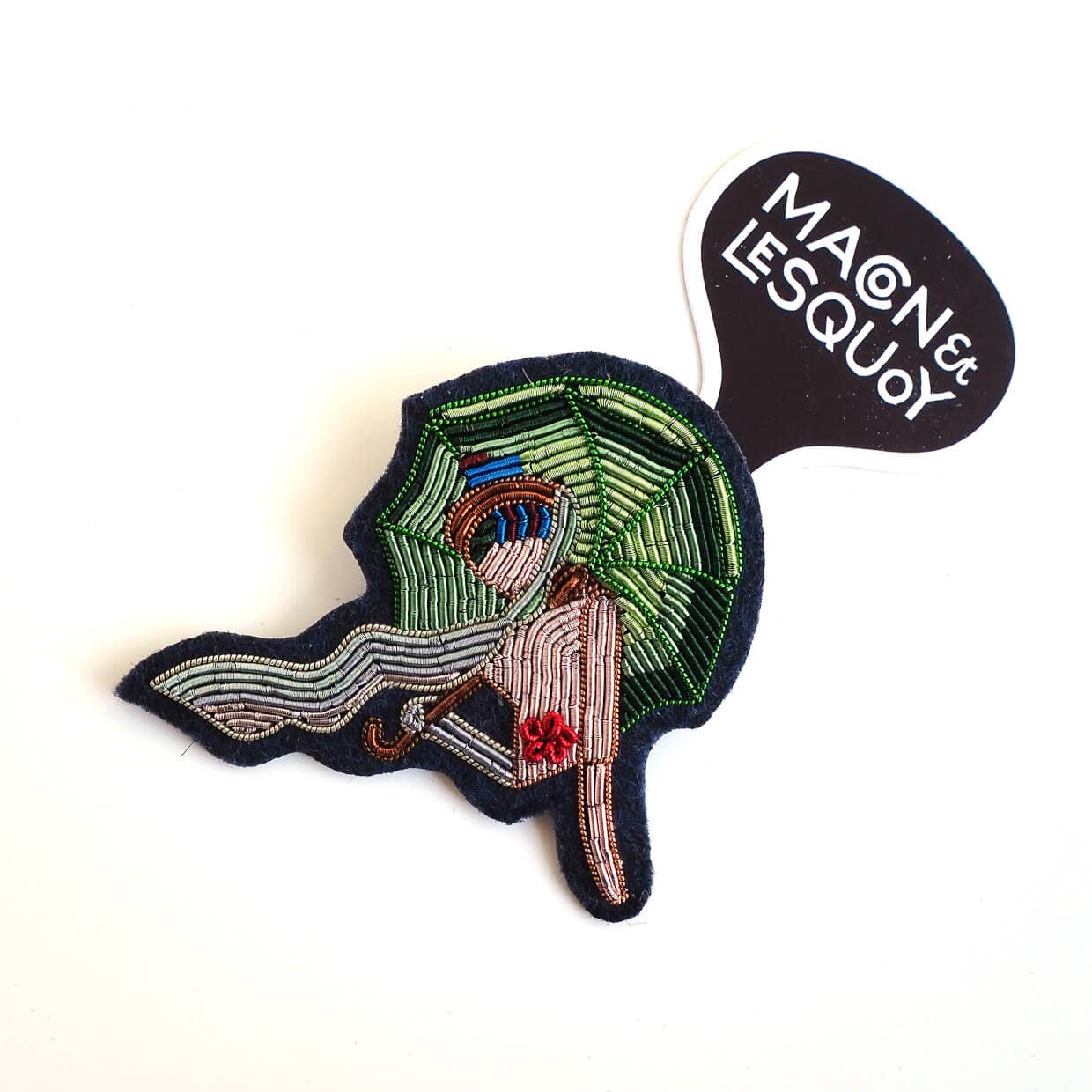 Macon & Lesquoy - Brooch - Femme à l'Ombrelle