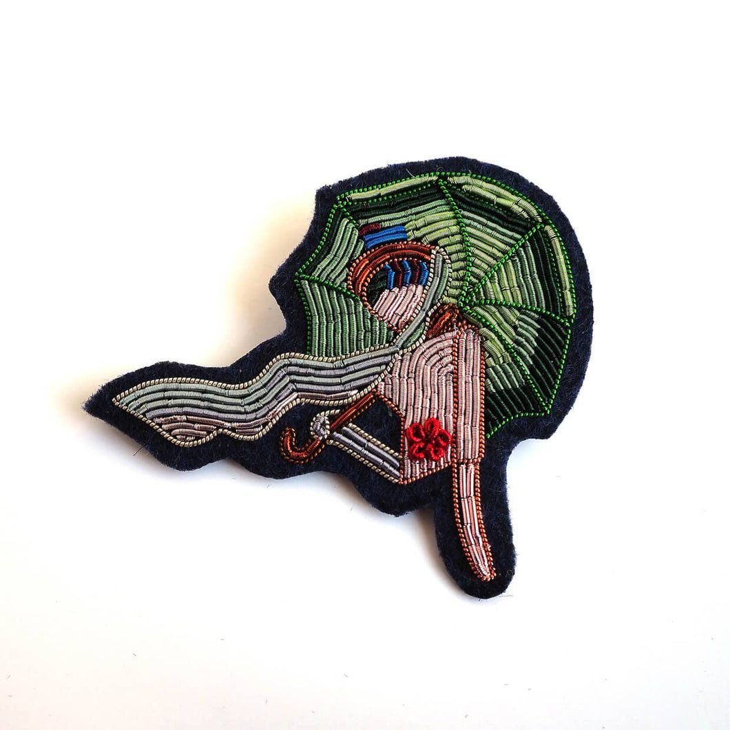 Macon & Lesquoy - Brooch - Femme à l'Ombrelle