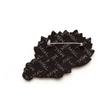 Load image into Gallery viewer, Macon &amp; Lesquoy - Brooch - Bush Cab
