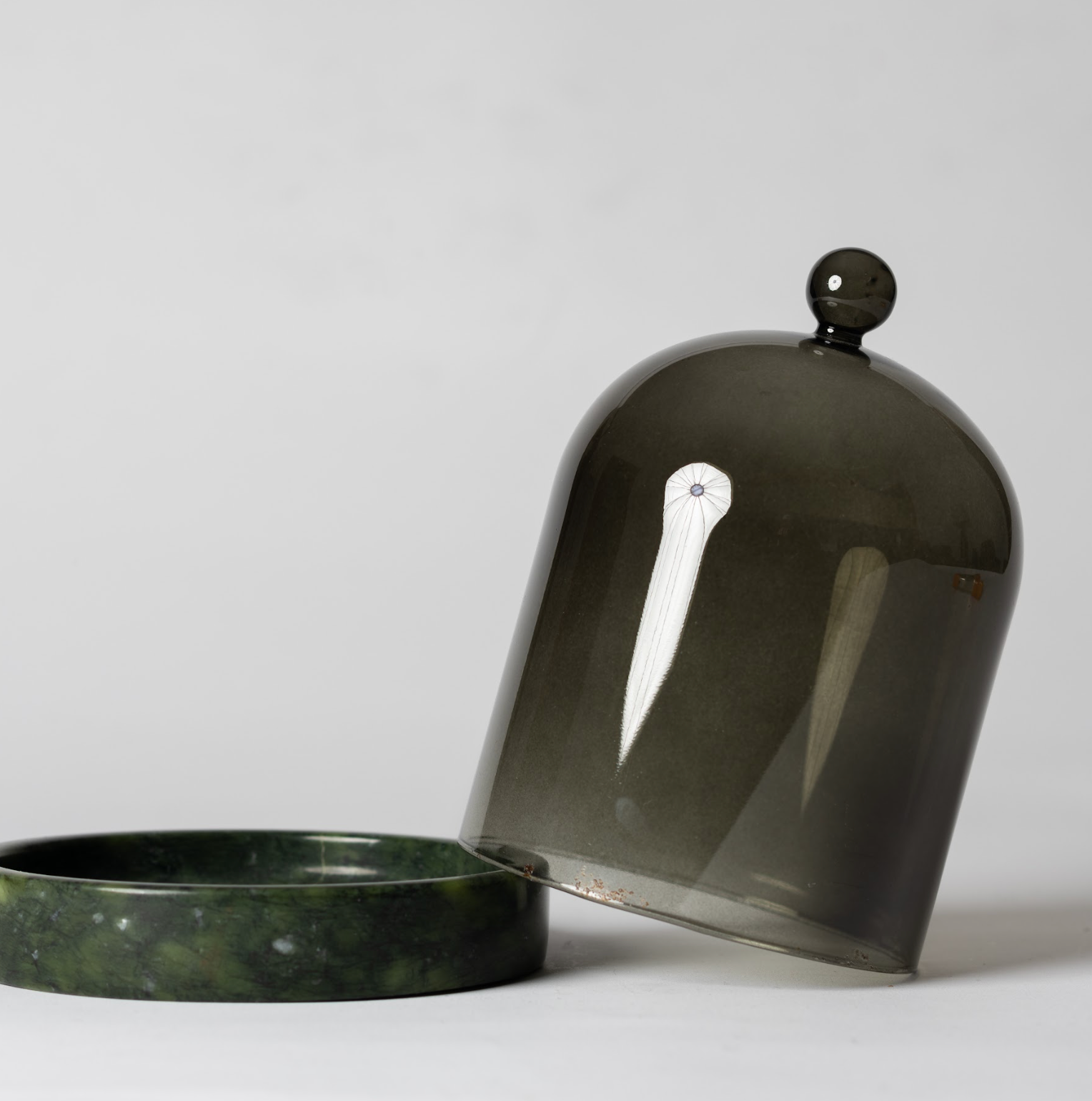 Poured New York - MOSS | CLOCHE & STONE