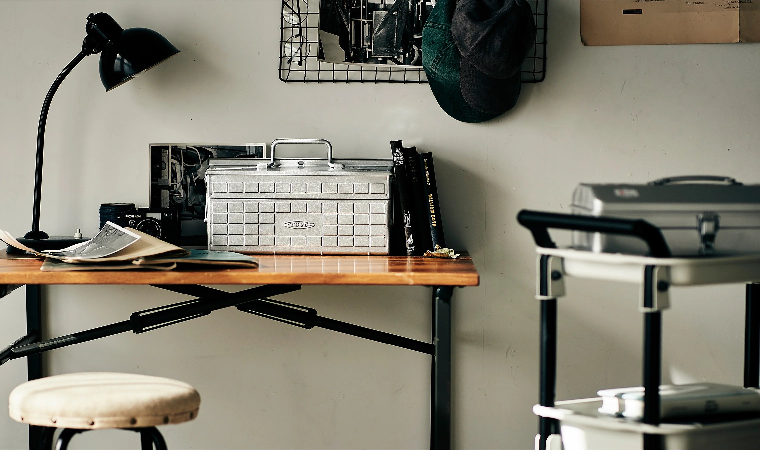 Toyo Steel Trunk Toolbox | White