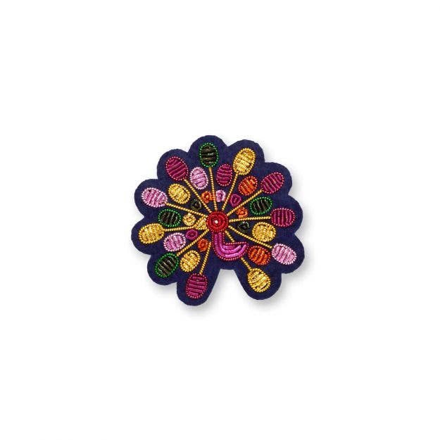 Macon & Lesquoy - Hand embroidered brooch - Multicolored Peacock