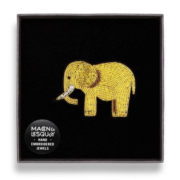 Macon & Lesquoy - Hand embroidered brooch - Elephant