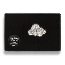 Load image into Gallery viewer, Macon &amp; Lesquoy - Brooch - Cumulus
