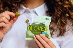 POSHI - Oloves -  Basil & Garlic Pitted Green Olives 1.1oz