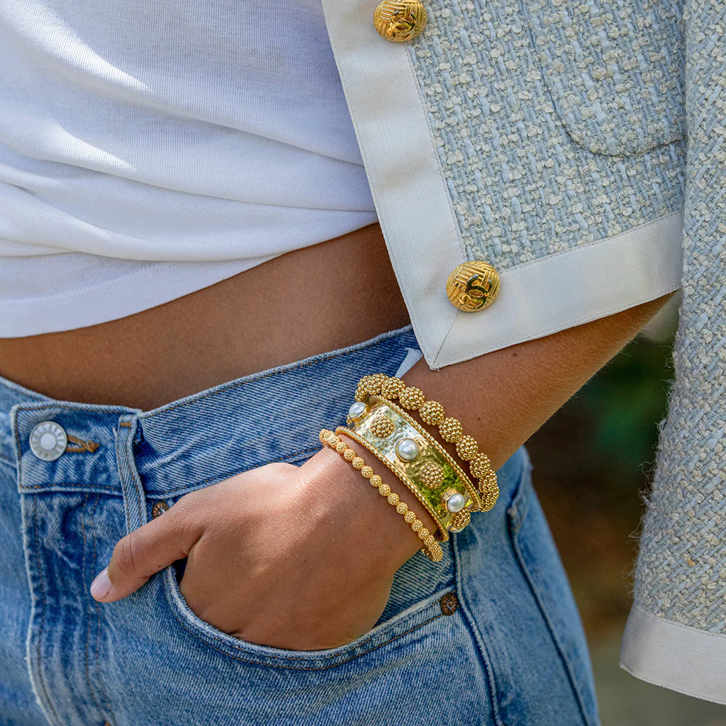 Capucine De Wulf Berry Eternity Hinged Bangle