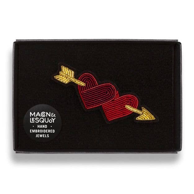 Macon & Lesquoy - Hand embroidered brooch - Lover's Heart