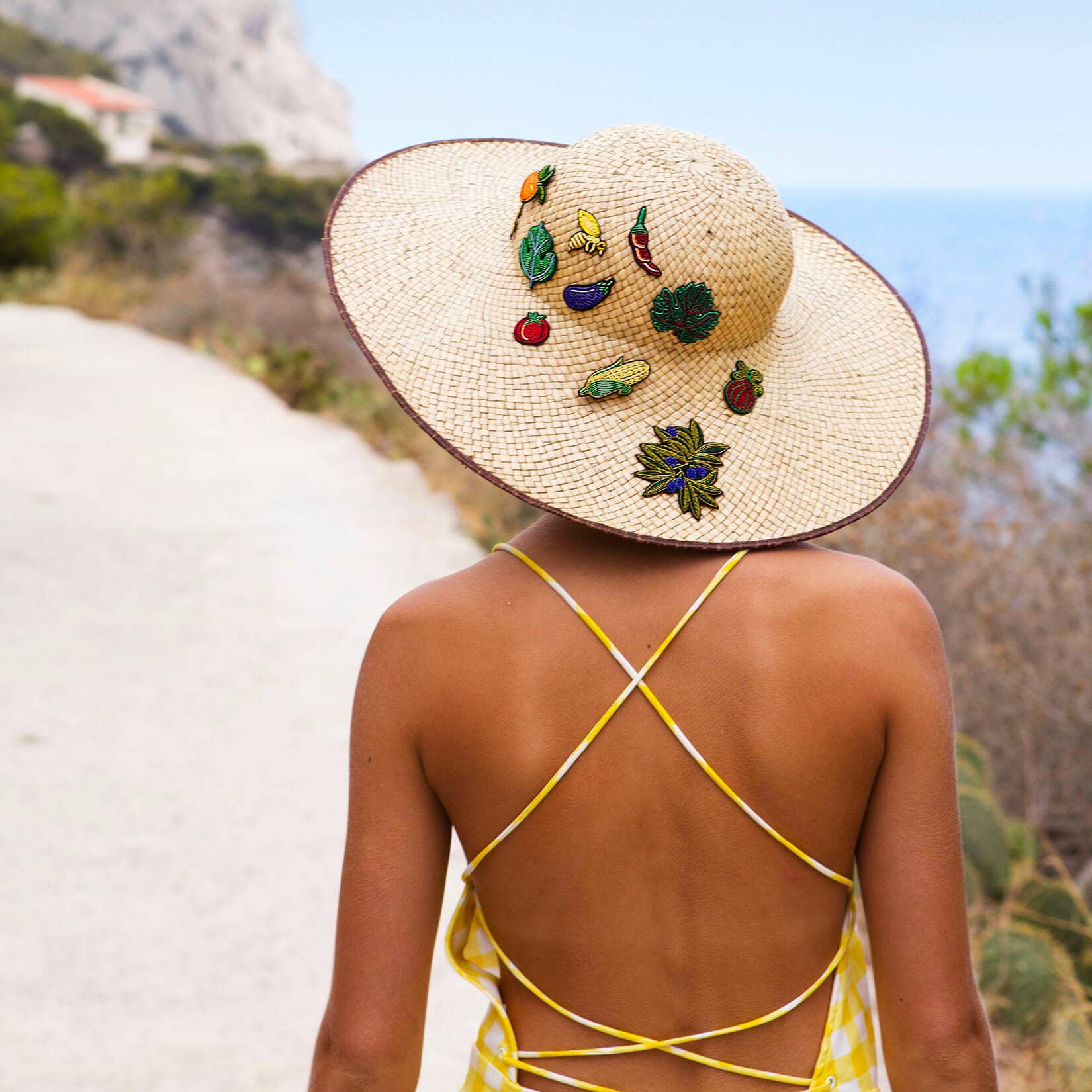 Macon & Lesquoy - Brooch - Bee