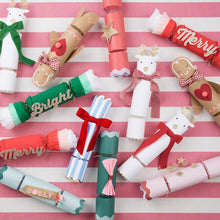 Load image into Gallery viewer, Meri Meri Reindeer with Velvet Brown Bows Crackers
