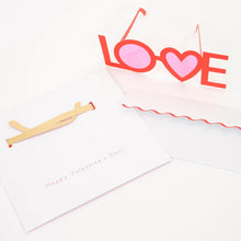 Load image into Gallery viewer, Meri Meri - Valentine&#39;s Glasses Cards
