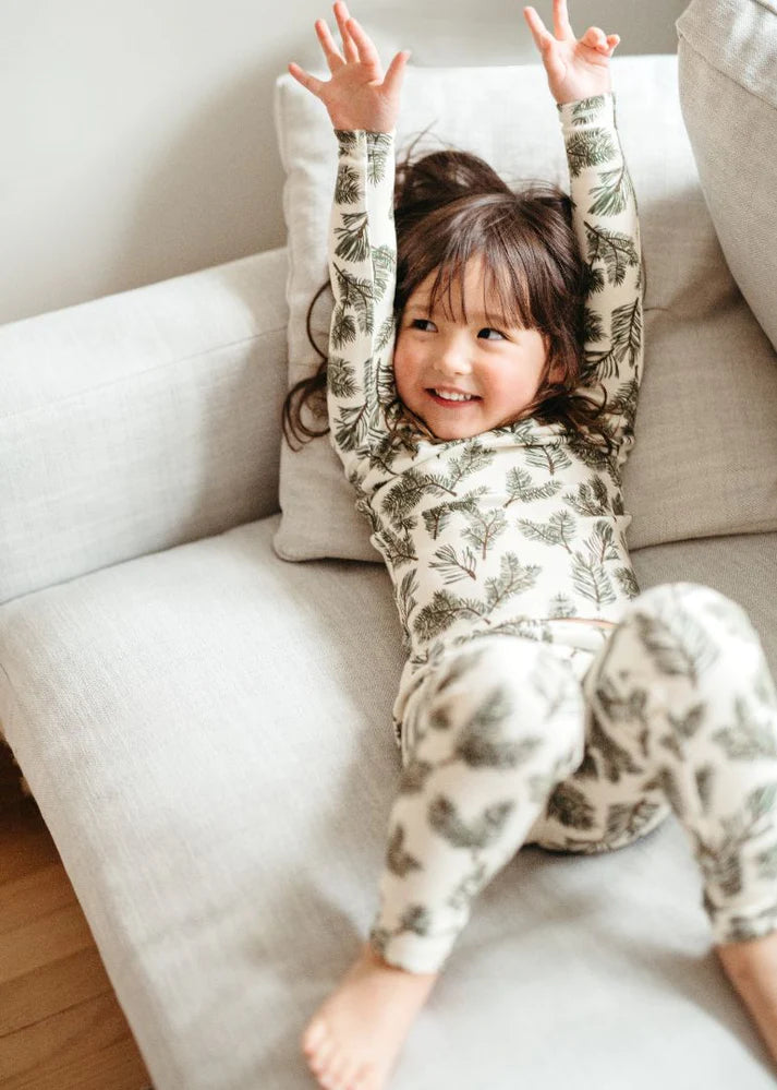 Milkbarn Luxe Stretch Long Sleeve Two-Piece Pajama Set | Country Toile