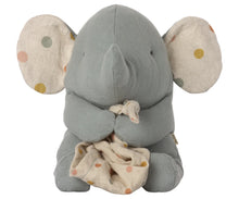 Load image into Gallery viewer, Maileg Lullaby Friends - Elephant
