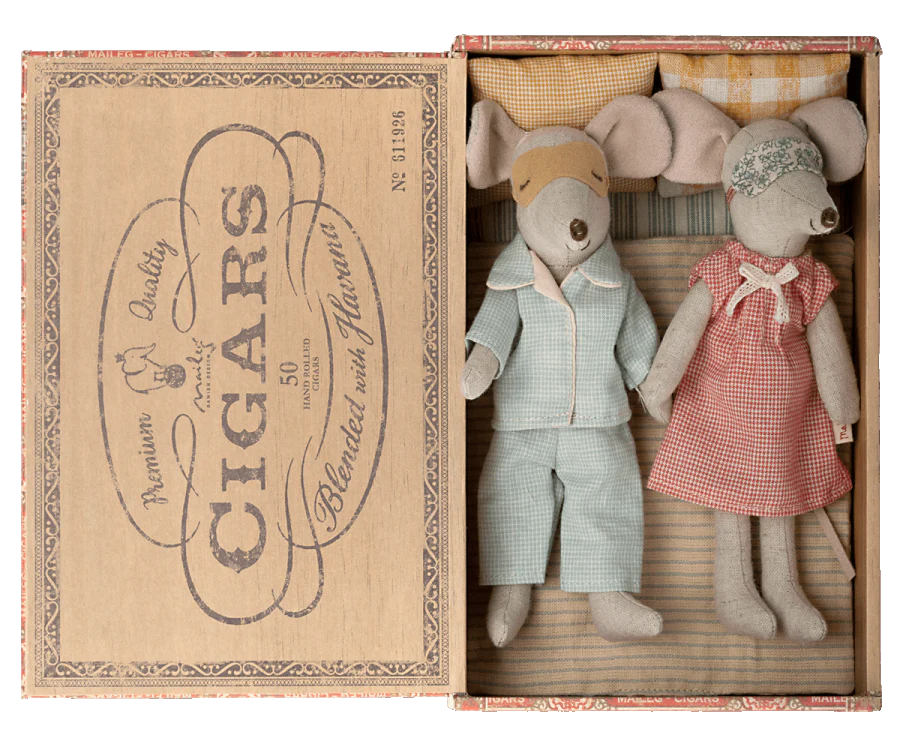 Maileg Mum & Dad Mice - Cigar Box