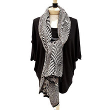Load image into Gallery viewer, Lia Molly Egyptian Cotton Wrap
