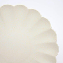 Load image into Gallery viewer, Meri Meri - White Bamboo Fibre Plate Set - Large
