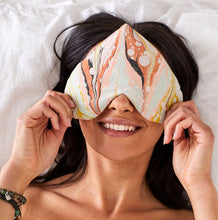 Load image into Gallery viewer, Love Mert - Marbled Eye Love Pillow - Roses
