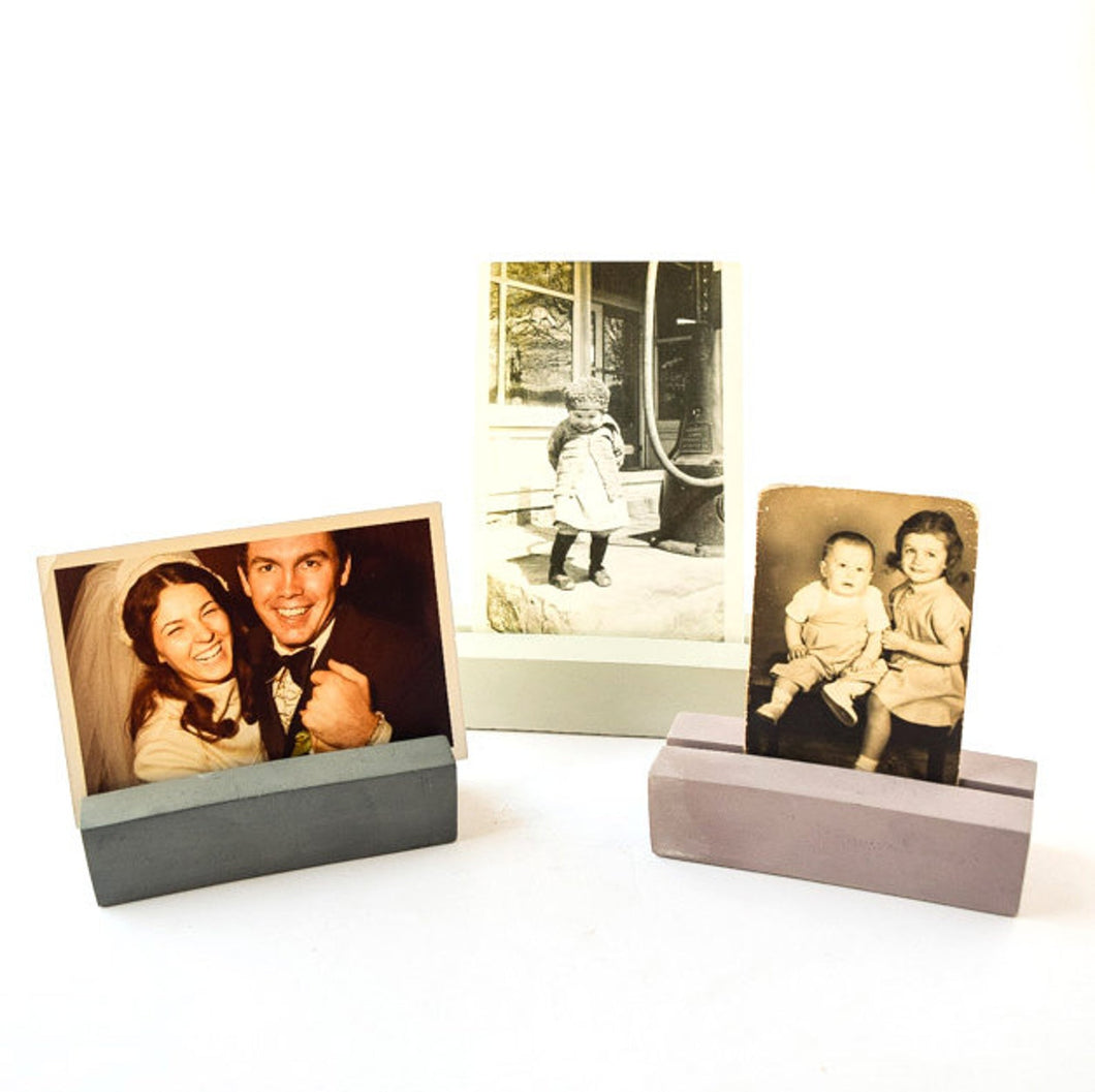 C&S Concrete Photo Stand