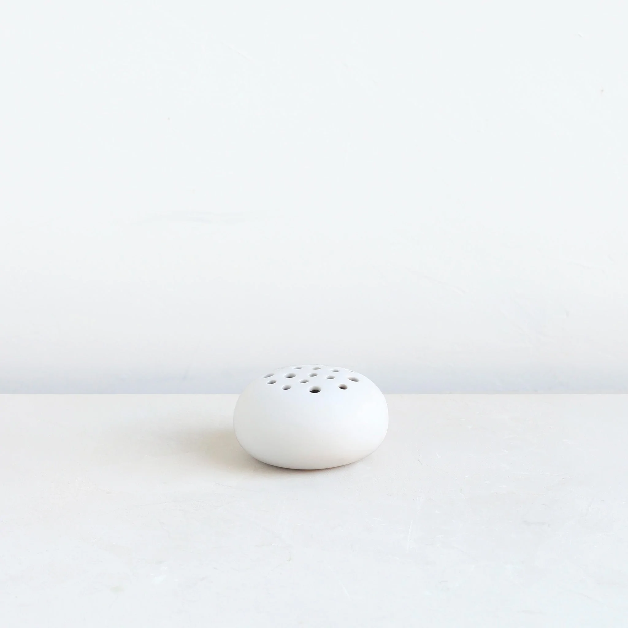 The Floral Society Ceramic Oval Frog