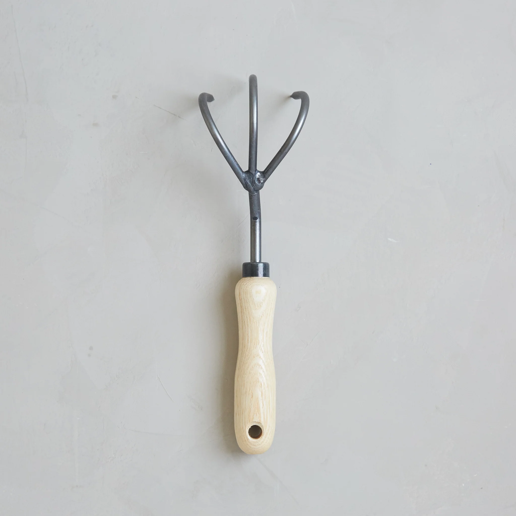 The Floral Society 3-Tine Cultivator