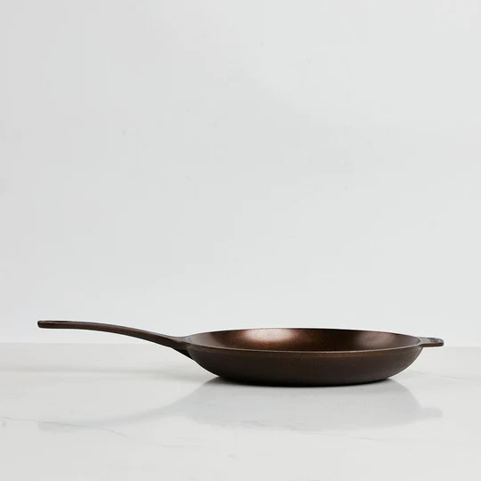 Smithey Ironware Company - No. 10 Cast Iron Chef Skillet