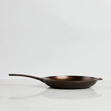 Load image into Gallery viewer, Smithey Ironware Company - No. 10 Cast Iron Chef Skillet
